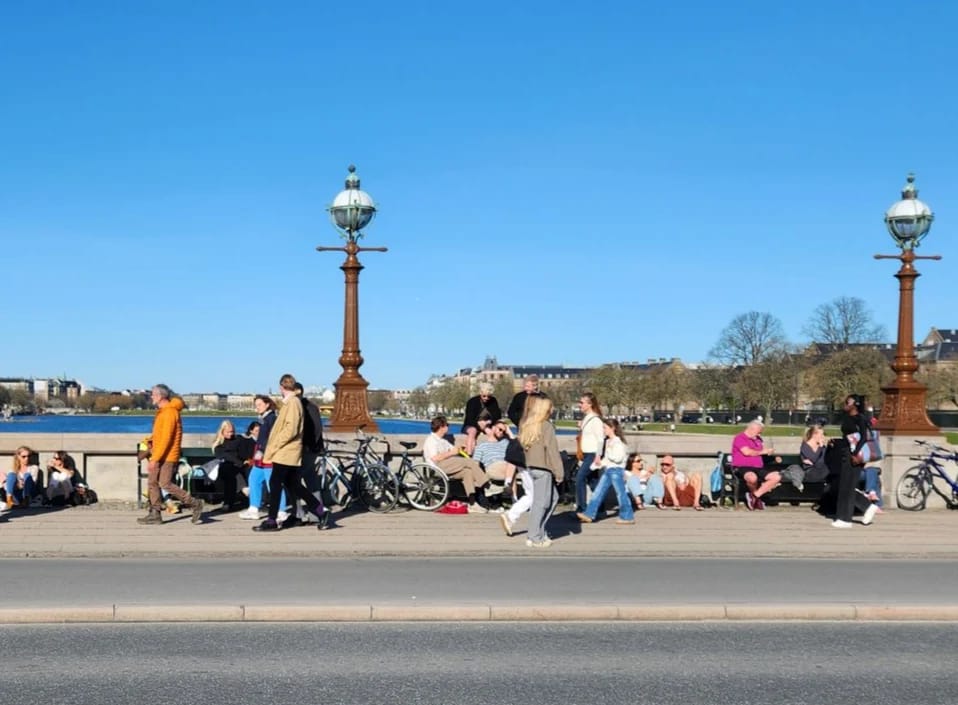 Dronning Louises Bro, guide walking tour through Nørrebro