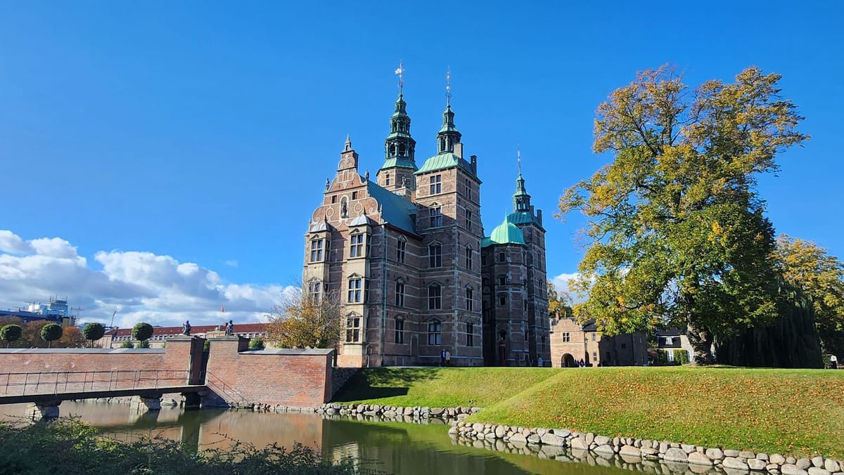 Guided walking tour to Rosenborg Castle